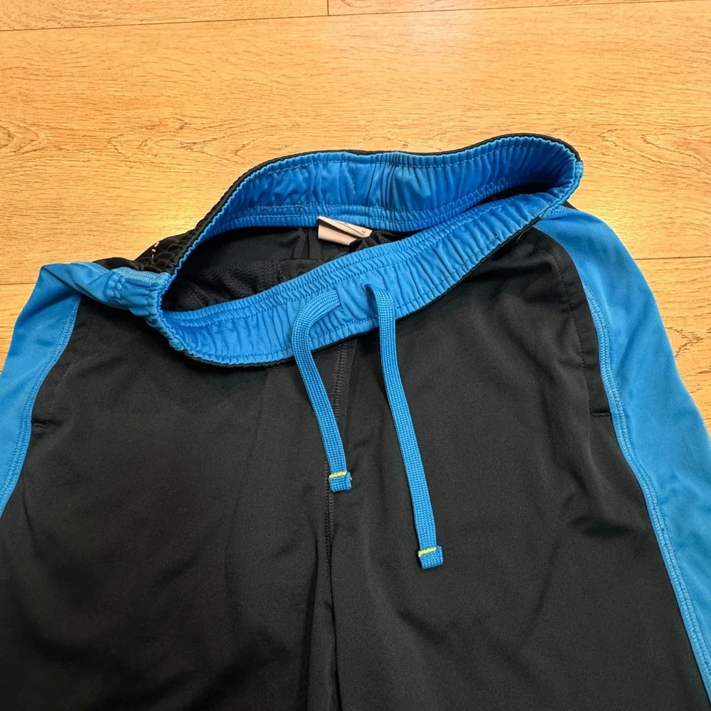 Nike Dri FIT Kids Boys Athletic Basketball Shorts Blue‎ Black Medium M